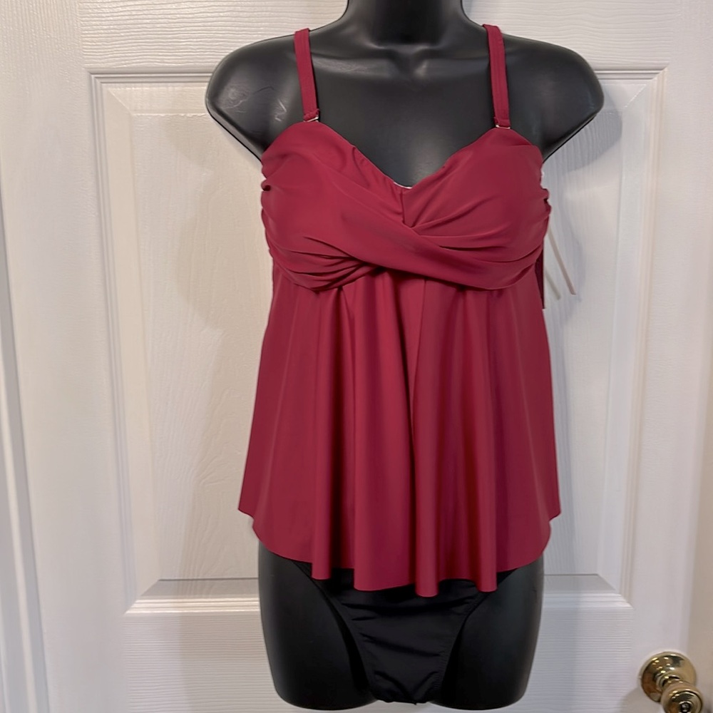 Aibrau red & black two pice swim suit, size large, NWT.